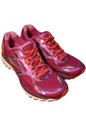 Brooks Women's Ghost 8 running shoes "purple and pink colorway" Size 10B